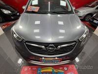 Usata Opel Crossland X Ultimate 102 CV (75 kW) 2018 Grigio SUV