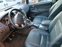 Usata Ford Kuga 163 CV (119 kW) 2011 Nero SUV