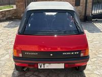Usata Peugeot 205 113 CV (83 kW) 1988 Rosso vallelunga Berlina