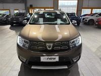 Usata Dacia Sandero Acces 101 CV (74 kW) 2020 Marrone Utilitaria