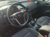 Usata Opel Meriva 120 CV (88 kW) 2013 Monovolume