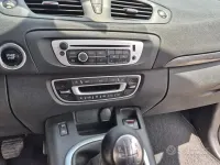 Usata Renault Scénic LIMITED 110 CV (80 kW) 2016 Grigio Monovolume
