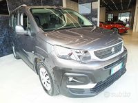 Usata Peugeot Rifter Active 102 CV (75 kW) 2019 Nero Monovolume