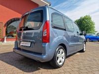 Occasion Peugeot Partner Outdoor 120 ch (88 kW) 2011 Gris Monospace
