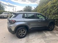 Usata Jeep Avenger 100 CV (73 kW) 2024 Grigio SUV