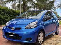 Usata Toyota Aygo Connect Style 68 CV (50 kW) 2011 Blu Utilitaria