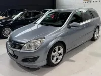 Usata Opel Astra Sport 110 CV (80 kW) 2009 Grigio Station wagon