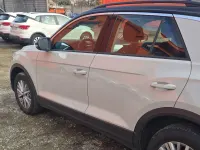 Usata VW T-Roc Life 110 CV (80 kW) 2024 Beige SUV