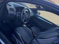 Usata Opel Astra 150 CV (110 kW) 2007 Utilitaria