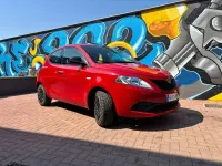 Usata Lancia Ypsilon 69 CV (50 kW) 2018 Rosso Utilitaria