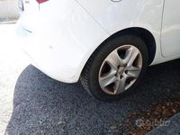 Usata Opel Meriva 75 CV (55 kW) 2011 Bianco Monovolume