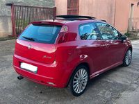 Usata Fiat Grande Punto Sport 90 CV (66 kW) 2010 Rosso Utilitaria