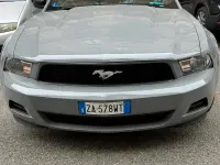 Usata Ford Mustang Convertible 210 CV (154 kW) 2010 Grigio Cabrio