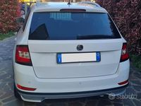 Usata Skoda Fabia ScoutLine 75 CV (55 kW) 2019 Bianco Station wagon