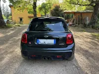 Begagnad Mini John Cooper Works Hype 231 HK (169 kW) 2018 Grön Halvkombi