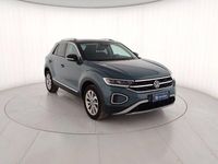 Usata VW T-Roc Style 110 CV (80 kW) 2023 Grigio metallizzato SUV