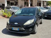 Usata Ford Fiesta 90 CV (66 kW) 2008 Nero Utilitaria