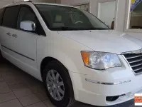 Usata Chrysler Grand Voyager 192 CV (141 kW) 2011 Bianco Monovolume
