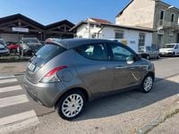 Usata Lancia Ypsilon Silver 69 CV (50 kW) 2013 Grigio Utilitaria