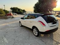 Usata Lancia Delta 165 CV (121 kW) 2009 Utilitaria