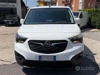Usata Opel Combo 102 CV (75 kW) 2021 Bianco Monovolume