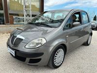 Usata Lancia Musa 90 CV (66 kW) 2007 Marrone Monovolume