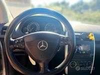 Usata Mercedes A180 Avantgarde 109 CV (80 kW) 2004 Grigio Berlina