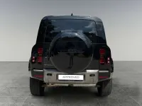 Usata Land Rover Defender SE Dynamic 200 CV (147 kW) 2025 Santorini black SUV