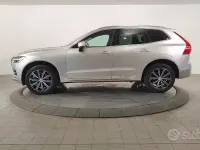 Usata Volvo XC60 Inscription 250 CV (183 kW) 2019 Argento SUV