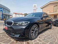 Usata BMW 318 Advantage 150 CV (110 kW) 2020 Nero Station wagon