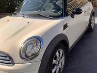 Usata Mini Cooper D 110 CV (80 kW) 2007 Bianco Utilitaria