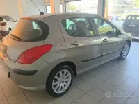 Usata Peugeot 308 98 CV (72 kW) 2010 Marrone Berlina