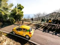 Usata Renault Clio II 200 CV (147 kW) 2007 Berlina