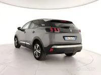 Usata Peugeot 3008 Allure 131 CV (96 kW) 2023 Grigio SUV