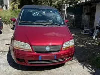 Usata Fiat Idea 70 CV (51 kW) 2004 Rosso Monovolume