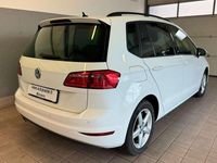 Usata VW Golf Sportsvan Sound 110 CV (80 kW) 2017 Bianco Monovolume