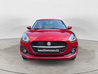 Begagnad Suzuki Swift 83 HK (61 kW) 2023 Röd Halvkombi