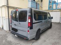 Usata Opel Vivaro 2016 Grigio Monovolume