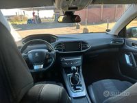 Usata Peugeot 308 Active 131 CV (96 kW) 2020 Grigio Berlina