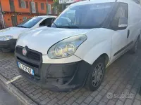 Begagnad Fiat Doblò 75 HK (55 kW) 2012 Vit Minibuss