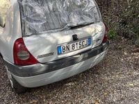 Usata Renault Clio II 61 CV (44 kW) 2001 Berlina