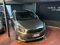 Usata Kia Carens Attract 135 CV (99 kW) 2014 Bronzo Monovolume
