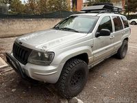 Usata Jeep Cherokee 170 CV (125 kW) 2005 Grigio SUV