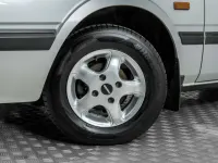 Usata Mazda 626 82 CV (60 kW) 1983 Grigio Utilitaria