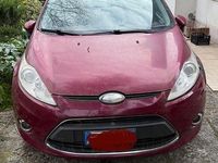 Usado Ford Fiesta 96 HP (70 kW) 2010 Vermelho Sedan
