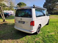 Usata VW California Beach 150 CV (110 kW) 2023 Bianco Furgone