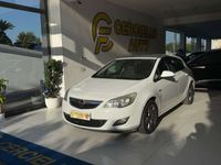 Usata Opel Astra Cosmo 101 CV (74 kW) 2011 Bianco metallizzato Berlina