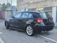 Usata BMW 118 122 CV (89 kW) 2006 Nero Utilitaria