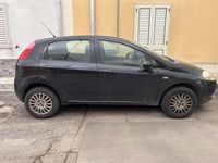 Usata Fiat Grande Punto Dynamic 77 CV (56 kW) 2009 Utilitaria