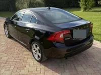 Usata Volvo S60 136 CV (100 kW) 2012 Nero Berlina